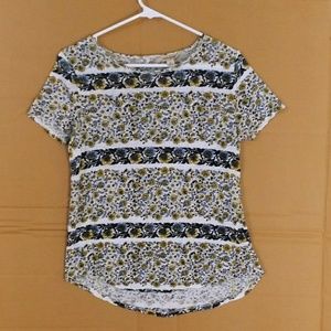 💐Cute Lucky brand flower blouse 🌷🌹🌷